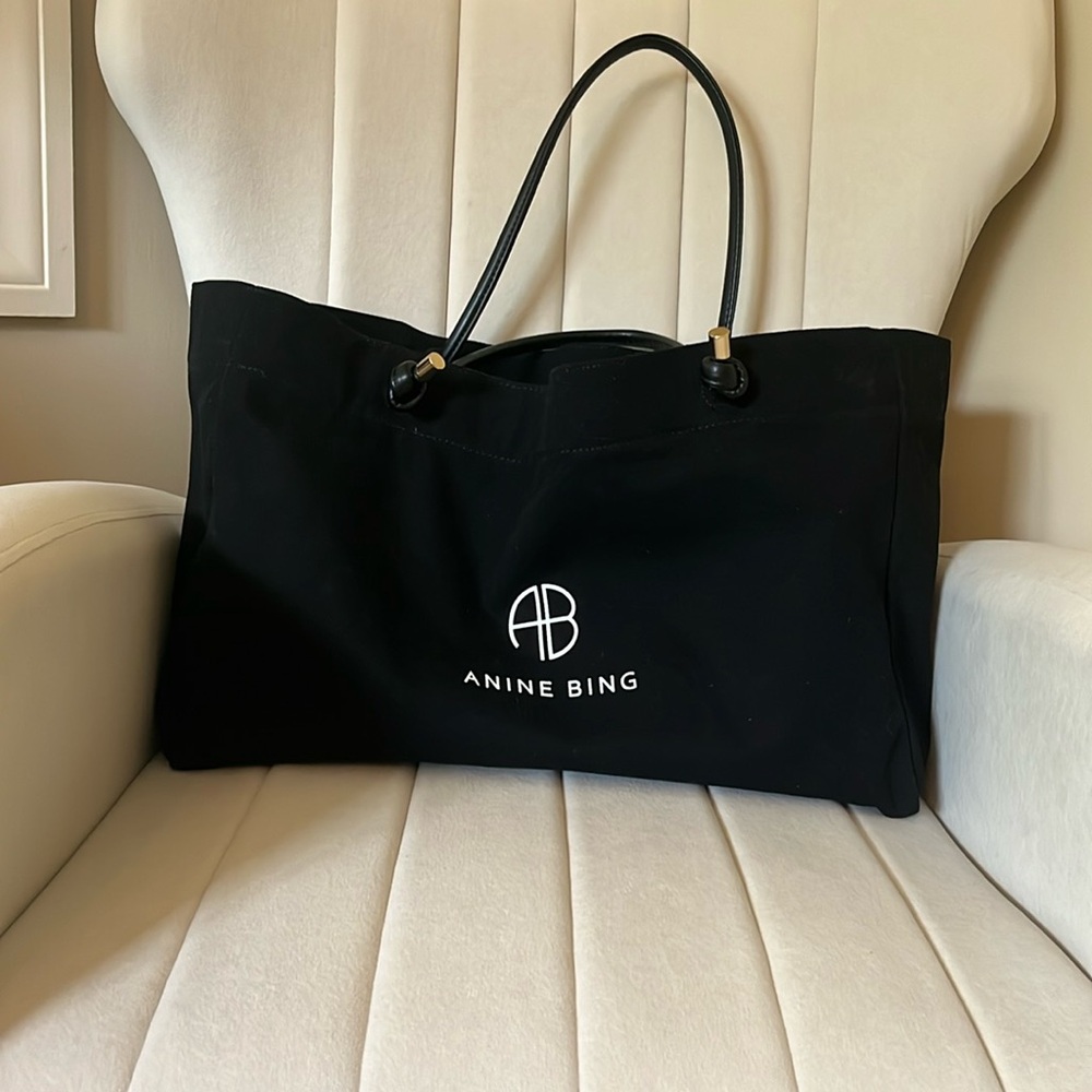 Anine Bing Medium Saffron Tote Black